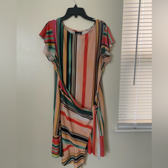 ECI NEW YORK - MULTI COLOR DRESS - Picture 4 of 4